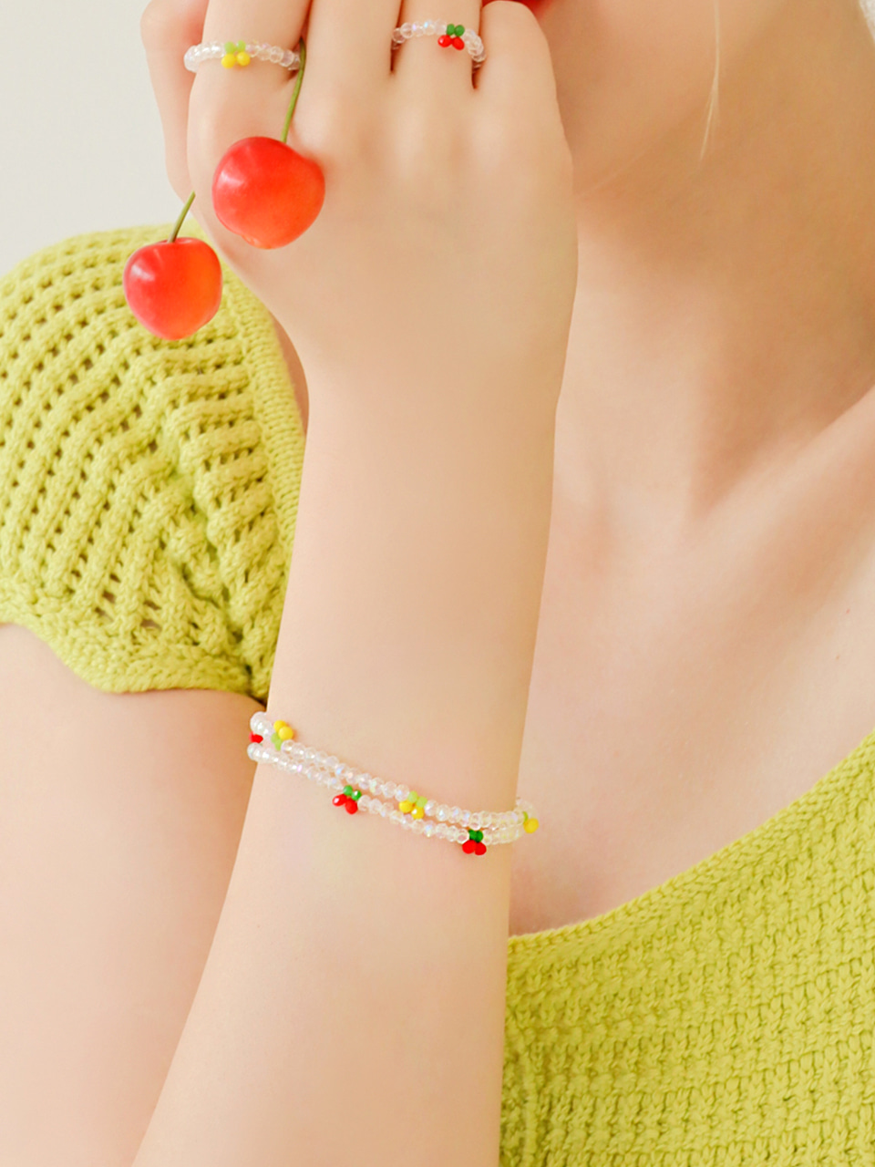 [여자아이들 미연 오마이걸 효정 착용] darling cherry bracelet