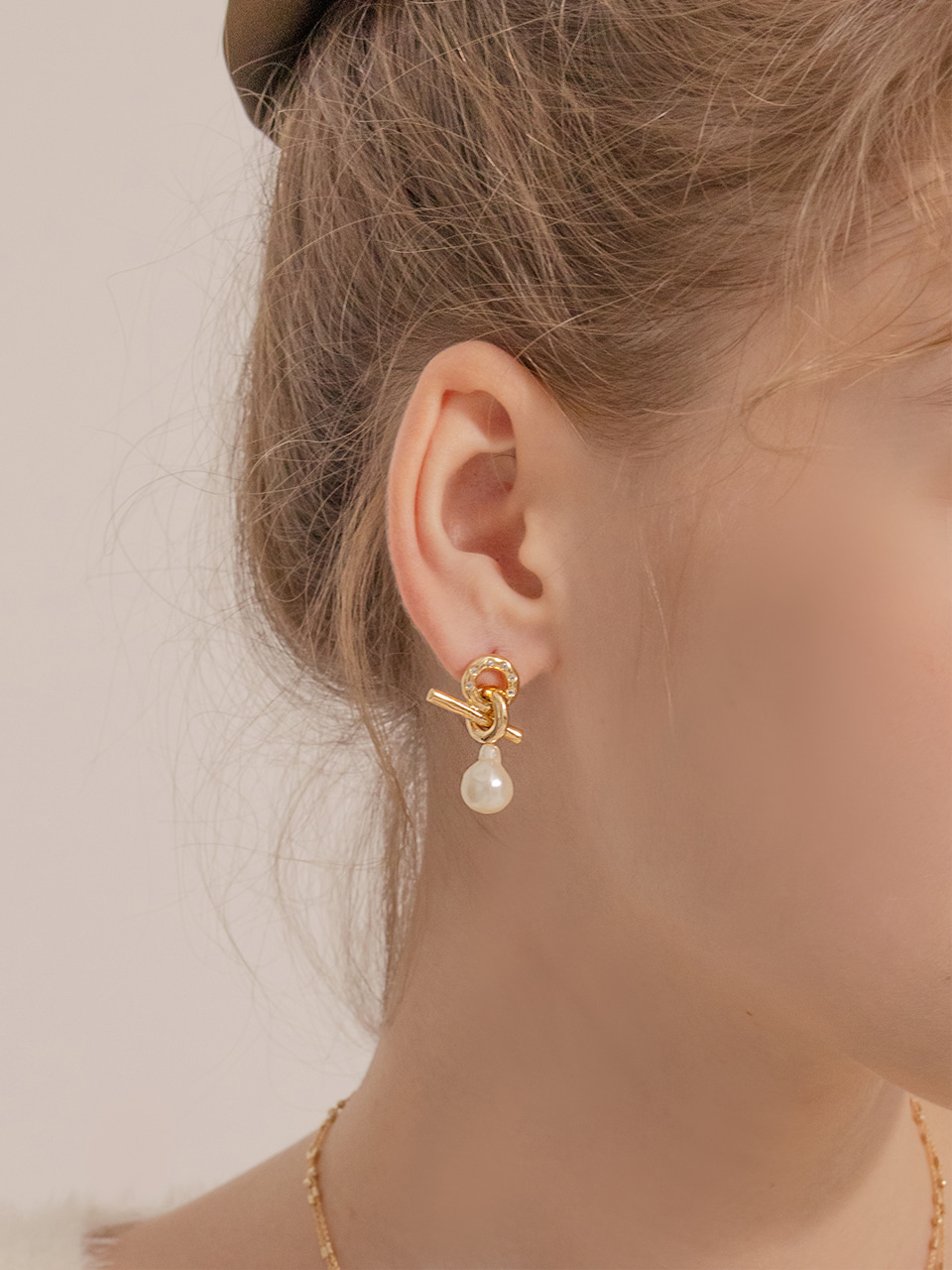 [마마무 솔라 우주소녀 다영 착용] claire pearl earring