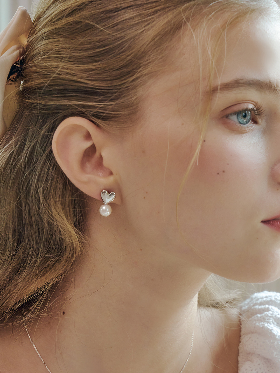 judie heart pearl earring