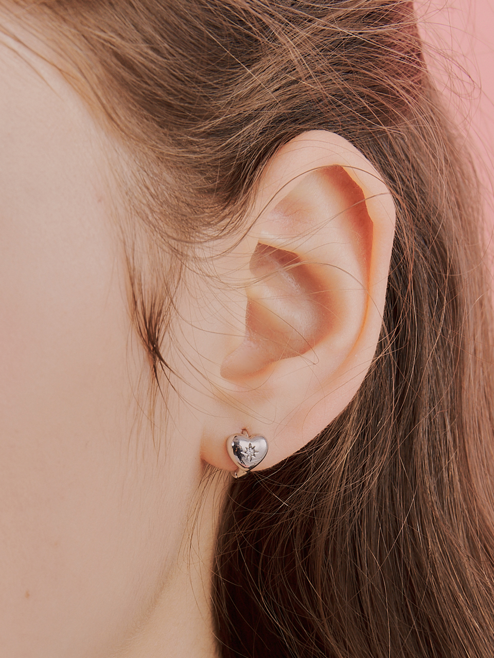 [셀럽 착용] universe heart cubic earring