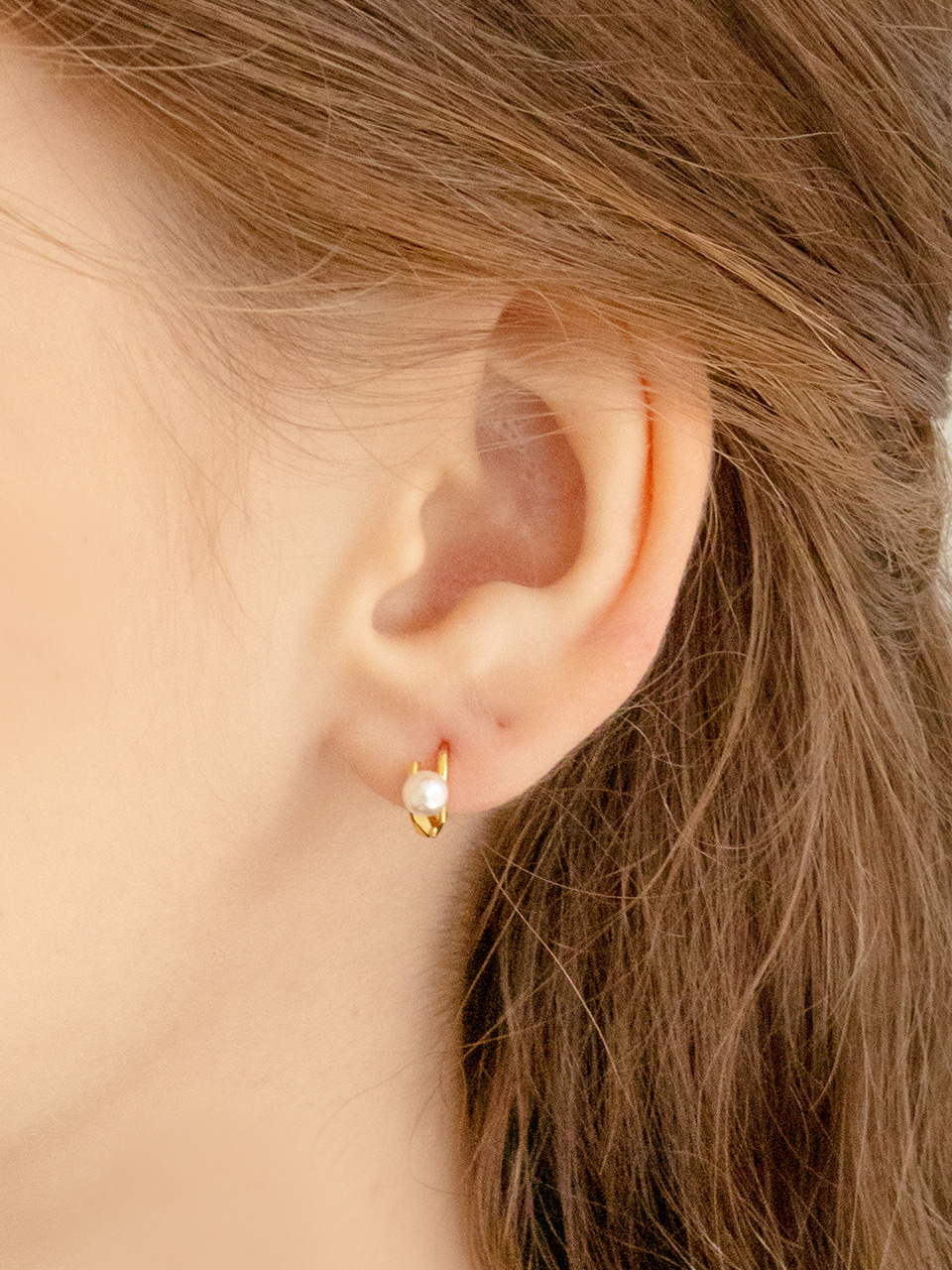 dottie pearl earring
