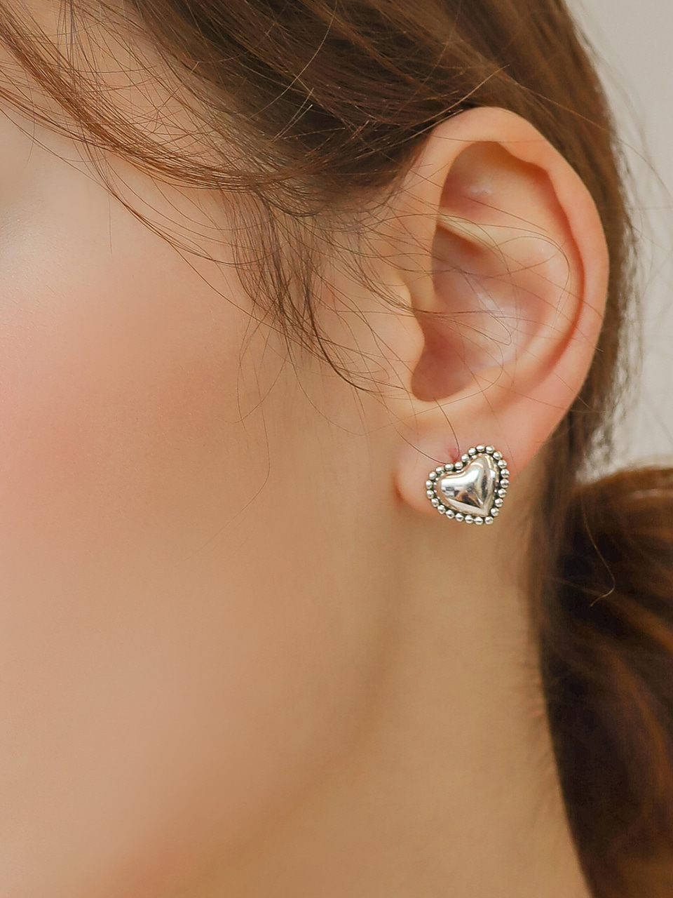 [김민주 있지 유나  착용] antique mini heart earring