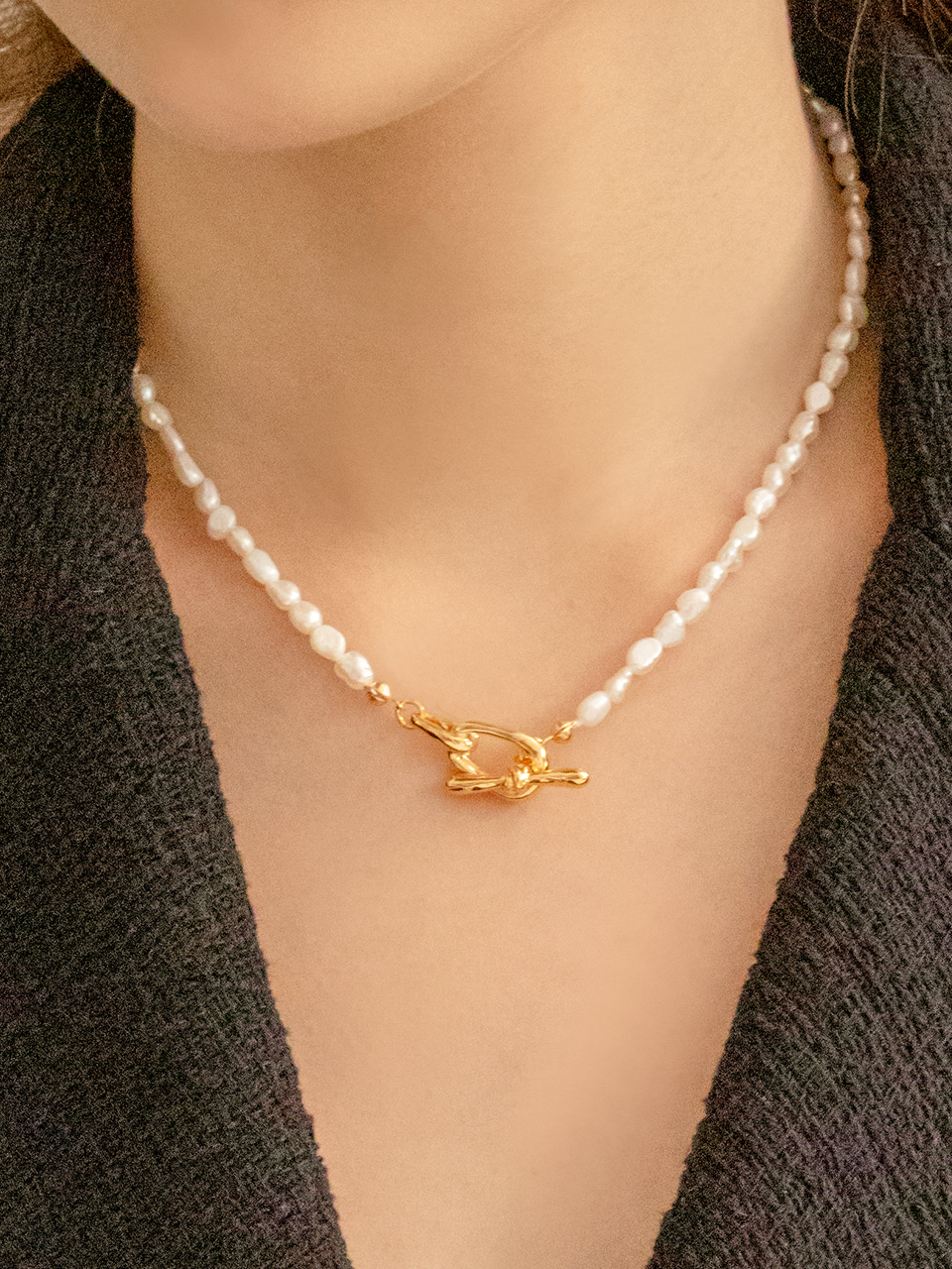 [우즈 착용] vive pearl necklace