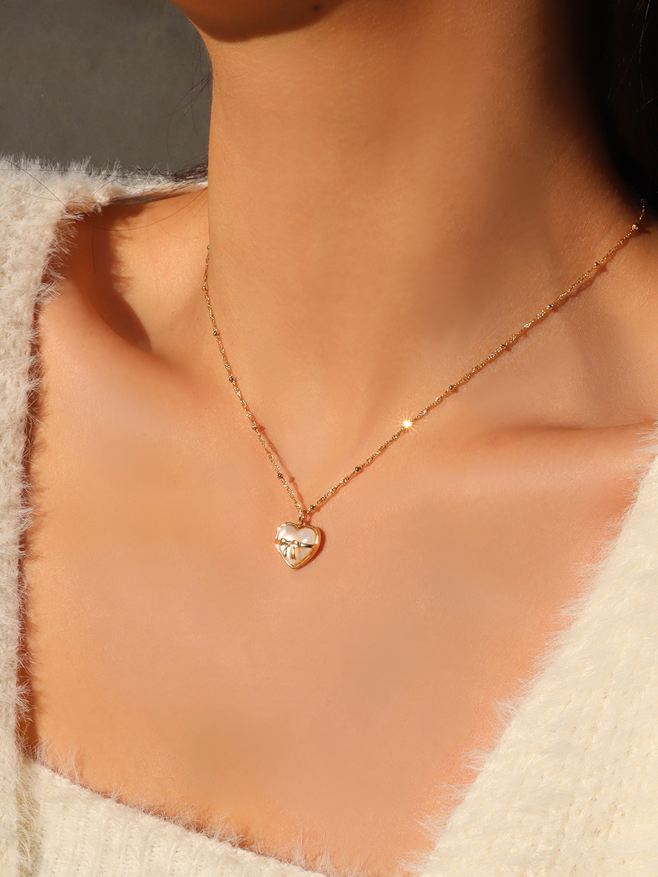 [예약배송 gold 컬러 10/5 순차배송][태연 여자아이들 미연 착용] holiday heart necklace